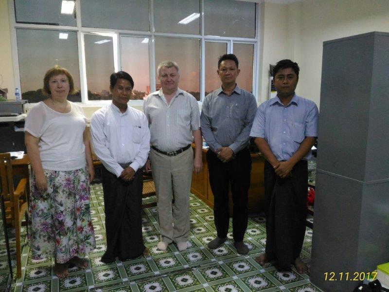 Встреча в Технологическом университете (Мьянма)
