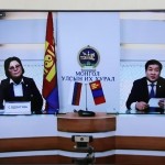 С. Одонтуяа и Б. Энх-Амгалан Члены ВГХ Монголии